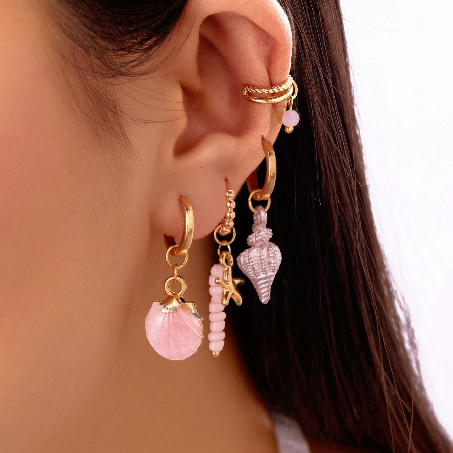 4Pcs Colorful Shell Conch Earrings Set For Women Bohemian Ocean Style Starfish Pendant Beaded Ear Bone Clip Girls Beach Jewelry 250610