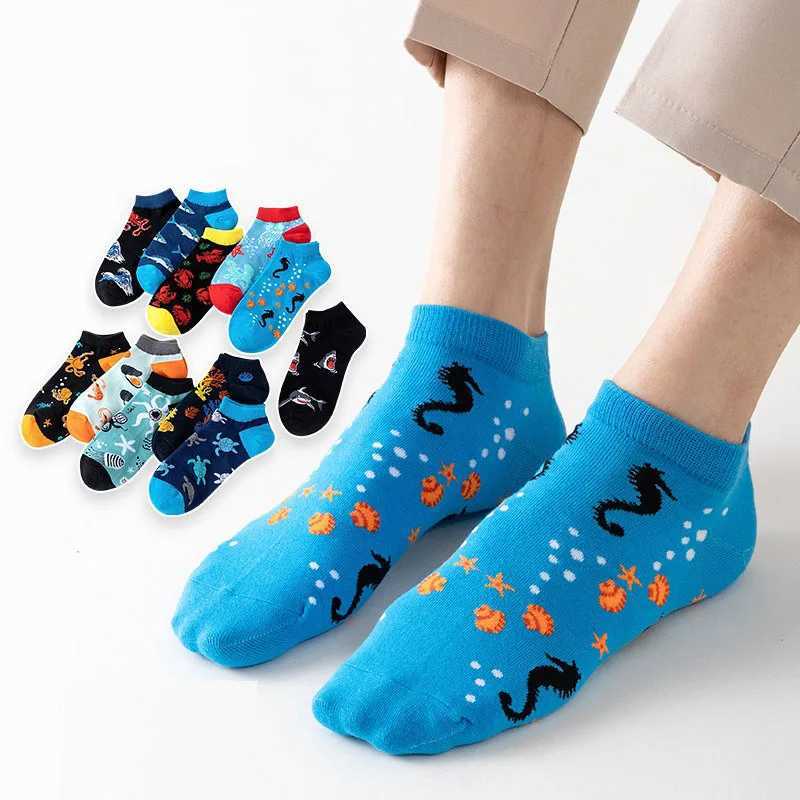 6 Pairs 2024 New Fashion Lovely Colorful Harajuku Cute Unisex Casual Short Socks Funny Cartoon Kawaii Women Socks Z250610
