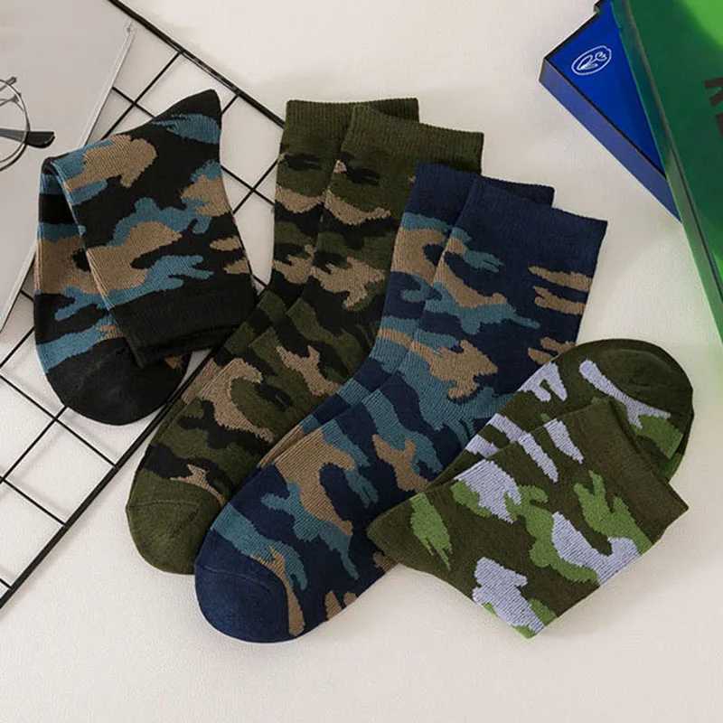 5 Pairs Spring And Autumn Men High Quality Mid Tube Socks Camouflage Army Green Comfortable Warm Thickened Cotton Socks EU 38-44 Z250610