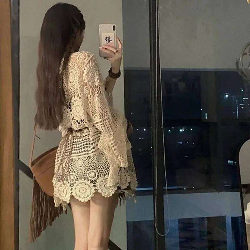 Bohemian Pullovers Women Summer New Sexy Knitted Hollow Out V-neck Floral Embroidery Shirt Sun Protection Tees Fashion Tops K208