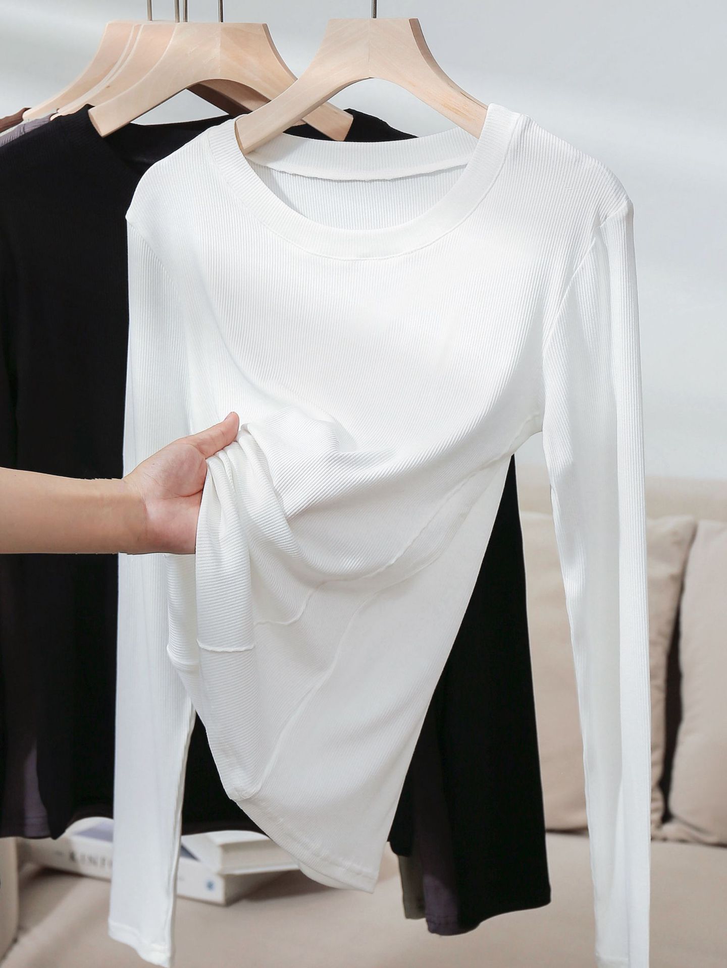 HL266 Spring and Summer New Bat Shirt Hollow Cardigan Loose Pullover Cardigan