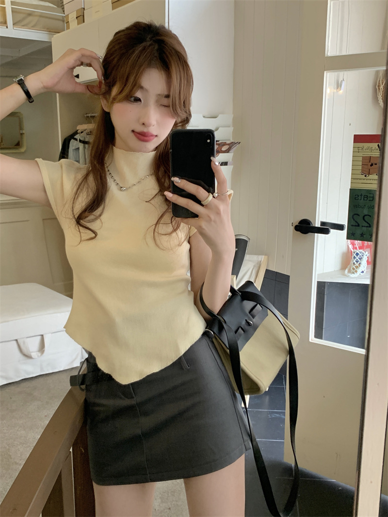XR66 Women's summer new retro slim fit irregular knitted bottoming top