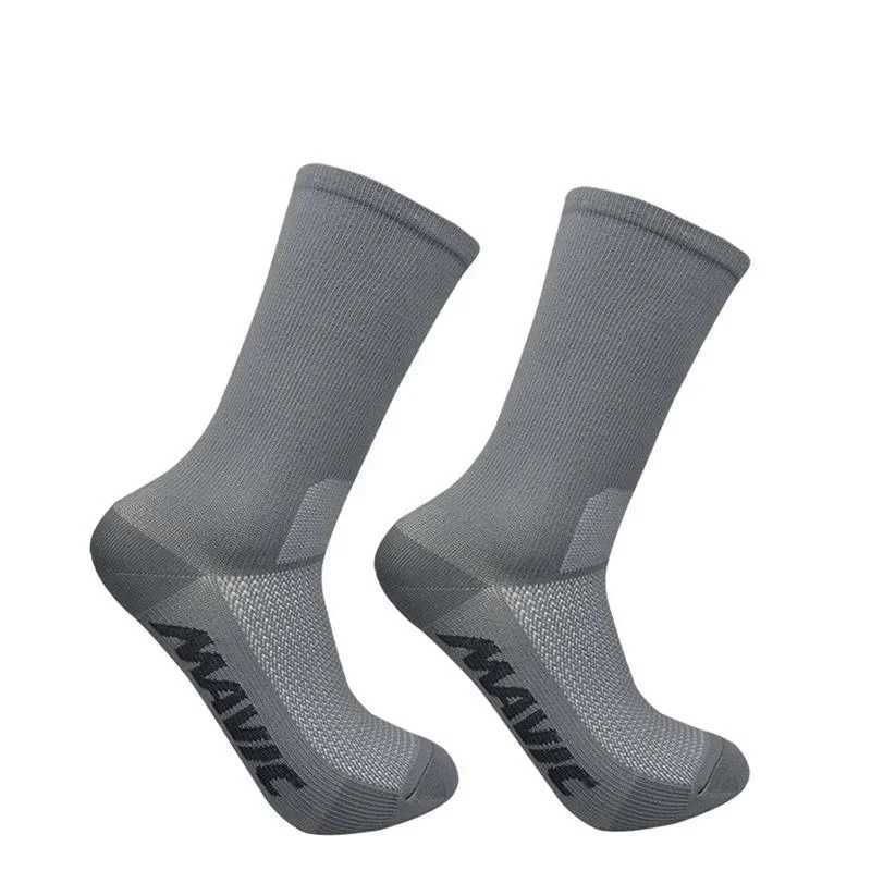 High-Quality Breathable Cycling Socks New Professional Sports Outdoor Running Socks for Men Women Calcetines Ciclismo Z250610