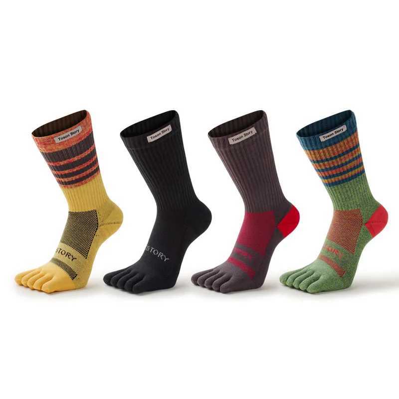 2025 Cotton Mens Sports Five Finger Socks Sweat Absorption Anti-odor Autumn Winter Towel Base Terry Long Tube Split Toe Socks Z250610