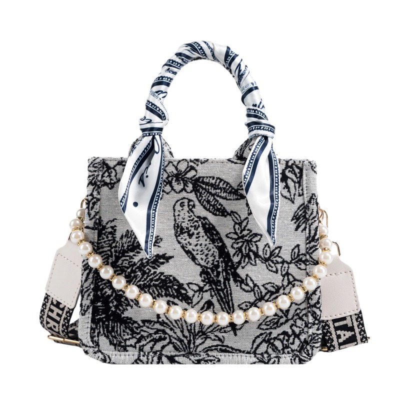 Free shipping designer Shoulder totes Bags womans ladies flap lady fashion casual square bag handbag women crossbody Underarm Pearl Chain shopping bag