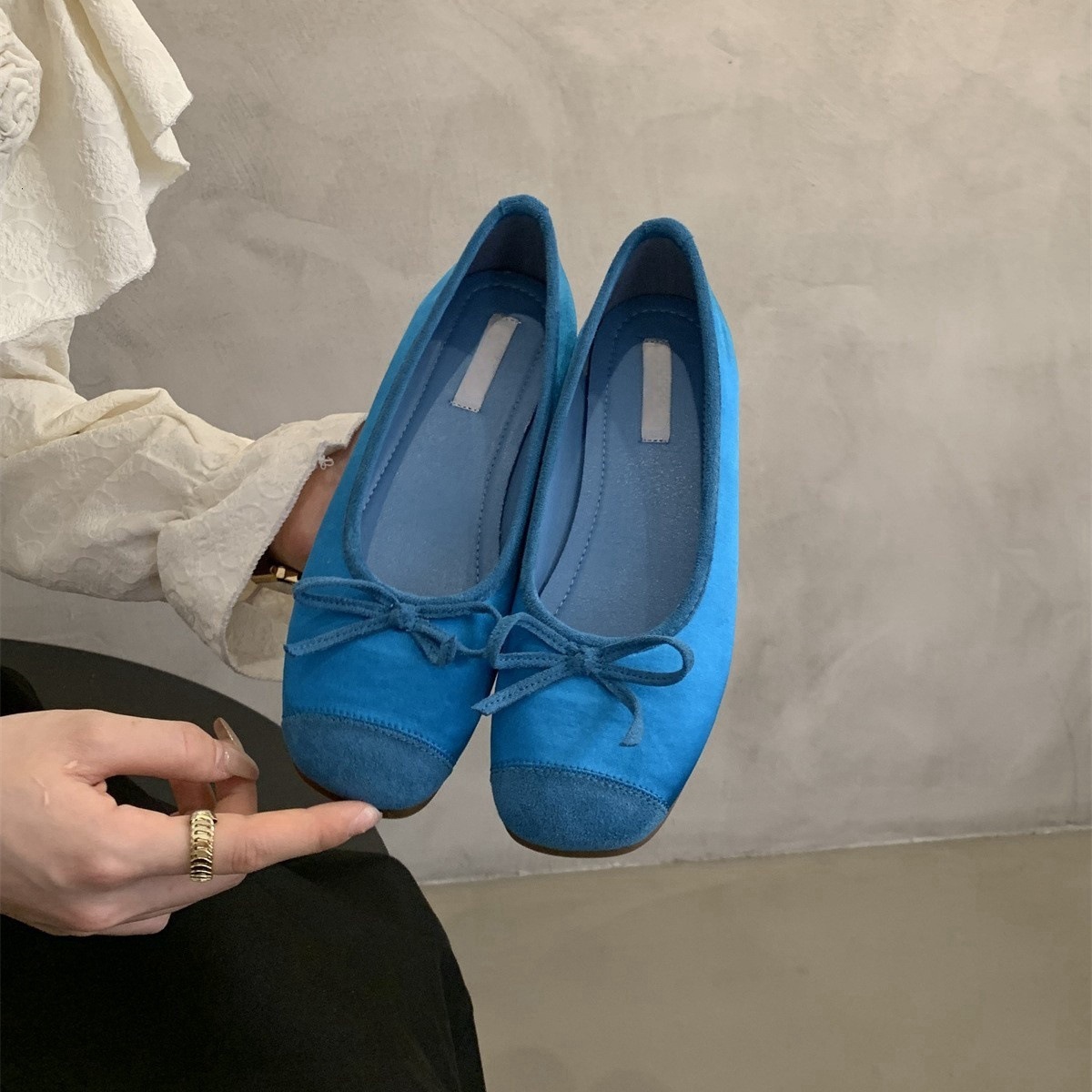 Round Toe Shallow Mouth Single Shoes for Women Spring and Autumn New Leather Ballet Fairy Style Gentle Slip-On Soft Flat Loafers ddmythur