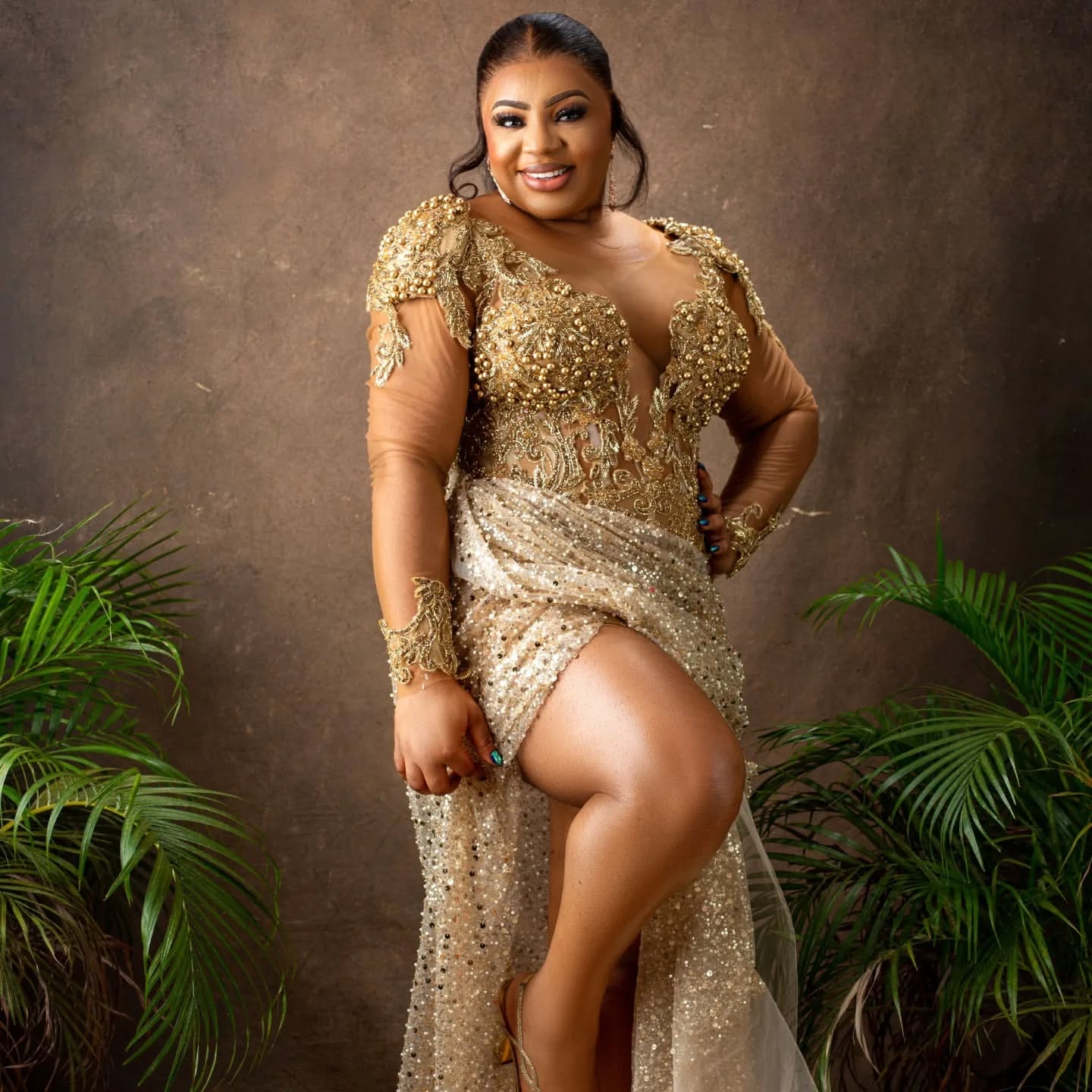 Gold Mermaid Prom Dresses 2025 Lace Pearls Sequined High Split Evening Formal Party Second Birthday Engagement Gowns Plus Size Dress For Special Occas