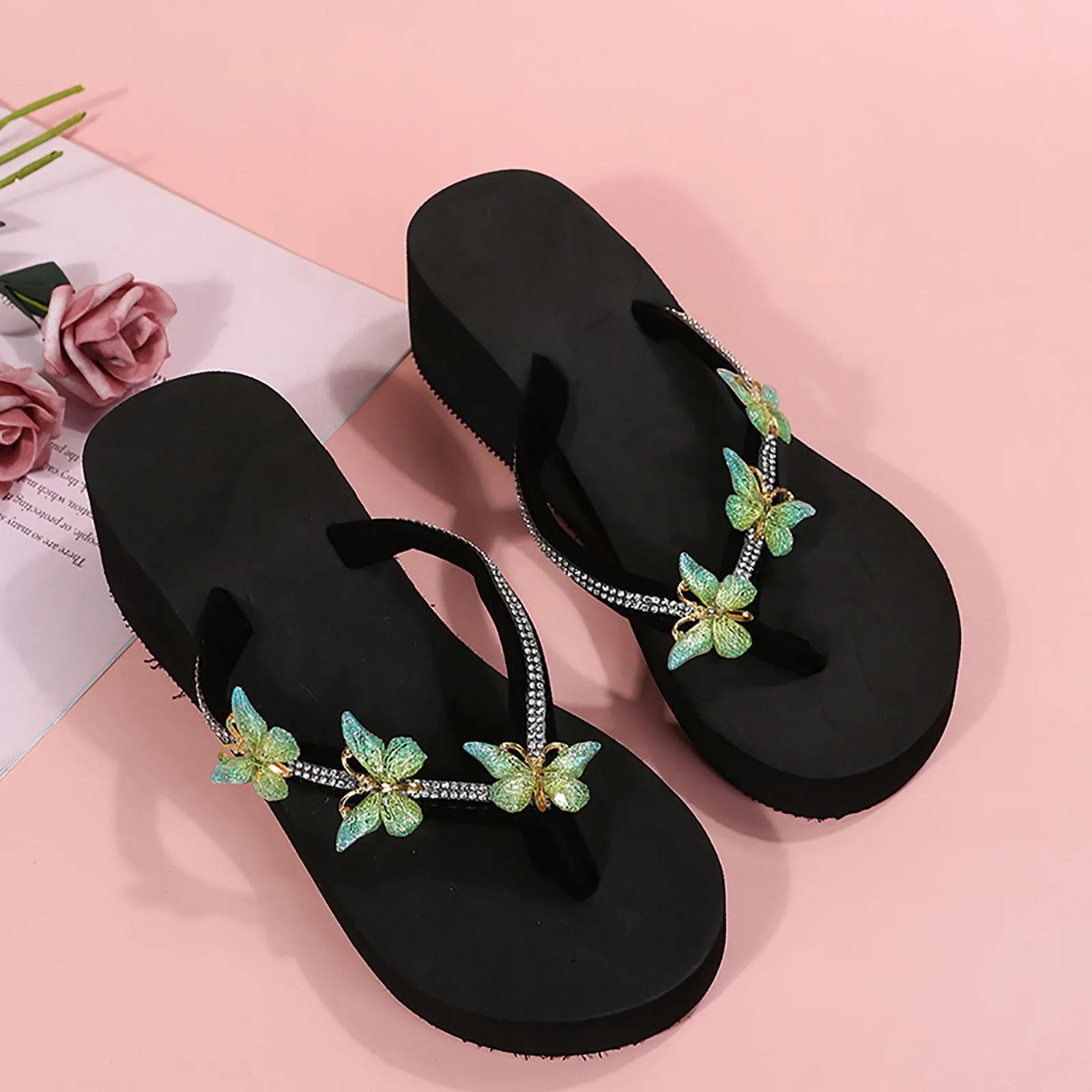 Ladies Fashion Summer Flip Flops Casual Rhinestone Butterfly Sandals Women Beach Vacation Crystal Non-Slip Platform Slippers 250609