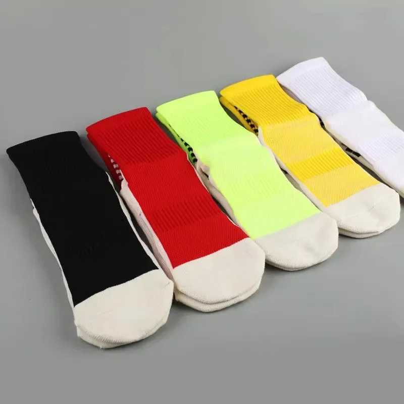 Non-slip Sports Socks for Men and Women Anti-slip Professional Basketball Tennis Running Grip Half Cycling Socks Z250610