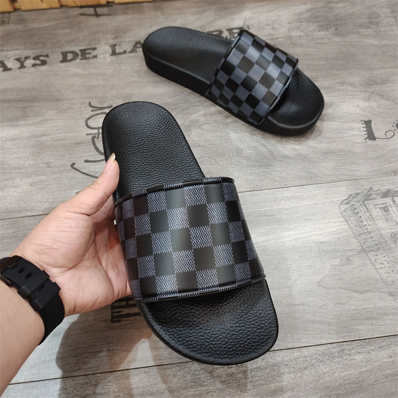 hot free shipping Designer Shoes for men outdoor sliders indoor summer slippers sport beach shoes classic womans casual vintage Scuffs black khaki