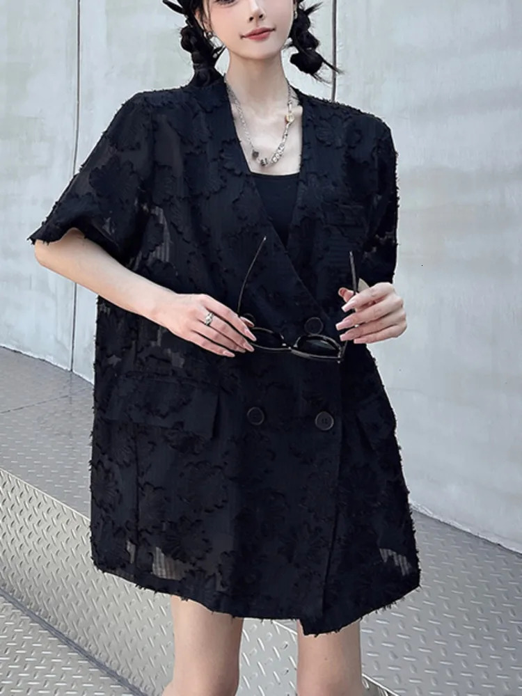 UCXQ Casual Blazer For Women Vneck Short Sleeve Jacquard Hollow Out Patchwork Versatile Female Suit Coat 23Z1497 250610