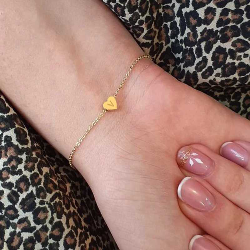Letter Heart Alphabet Initial Name Women Bracelet Charms Pendant Golden Plated Handmade Bracelet Jewelry Wholesale Dropshipping XJ250707