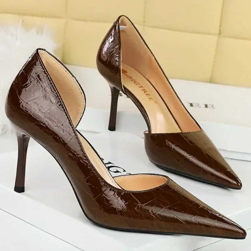 Women Vintage 8cm High Heels Patent Leather New Party Pumps Fashion Classic Pointed Toe Side Hollow Brown Evening Banquet Shoes XJ250610