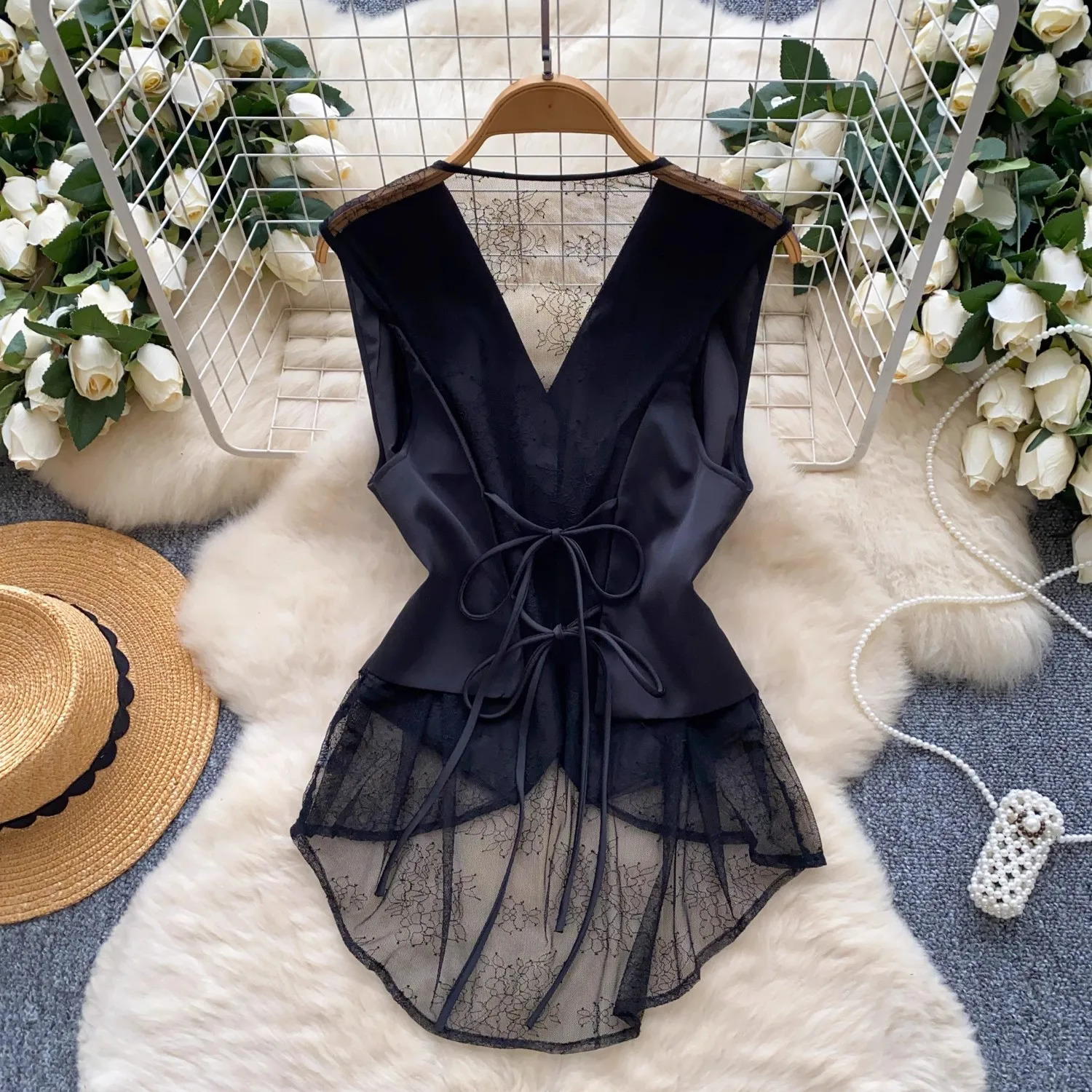 Summer Ladies Perspective Lace Patchwork Suit Vest Womens Sexy VNeck Sleeveless Tank Irregular Blazer Black White Camisole 250610