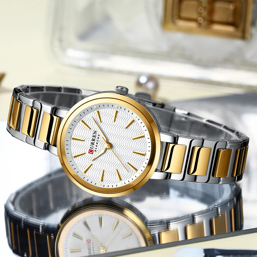 CURREN Womens Watch 32mm Fashionable Stainless Steel Girl Clock Outdoor Travel Women Wrist Watches 250606