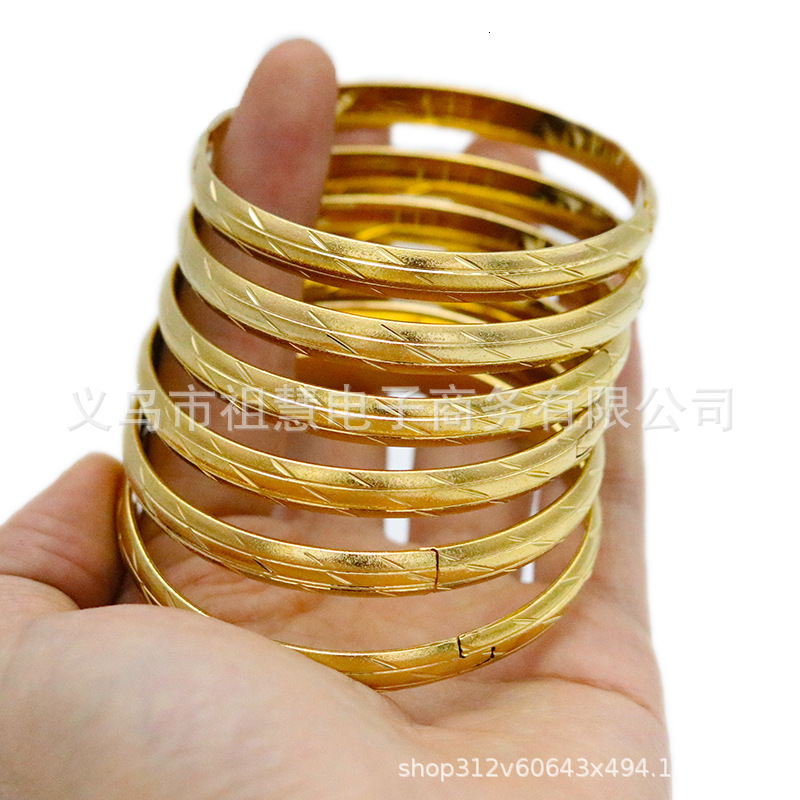 TEMU 8mm Vietnam Gold-Plated Matte Cross Bracelet Vacuum Electroplating Color-Retaining Womens Fashion Jewelry 231221