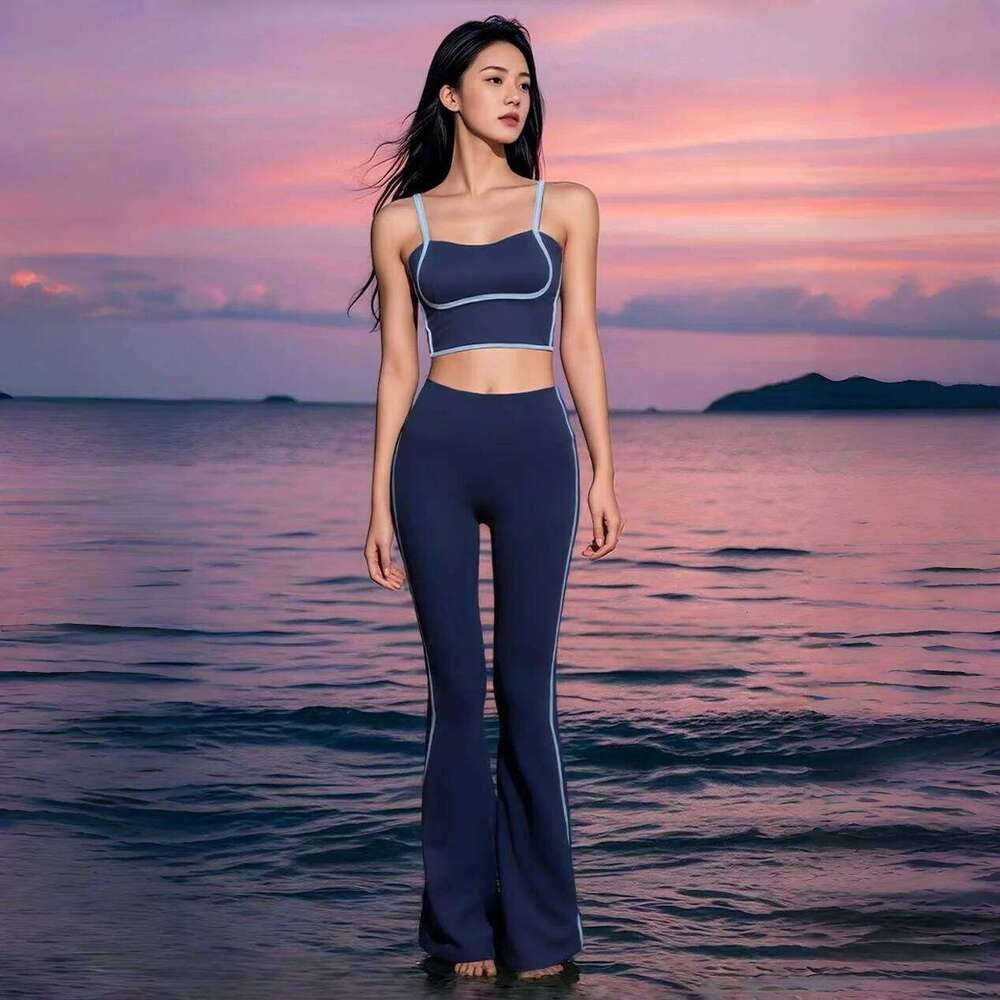 2025 New Striped Fashion Set Women Gym Clothes Sexy Sports Bra High Waist Yoga Flared Running Hip Lift Fiess Pants