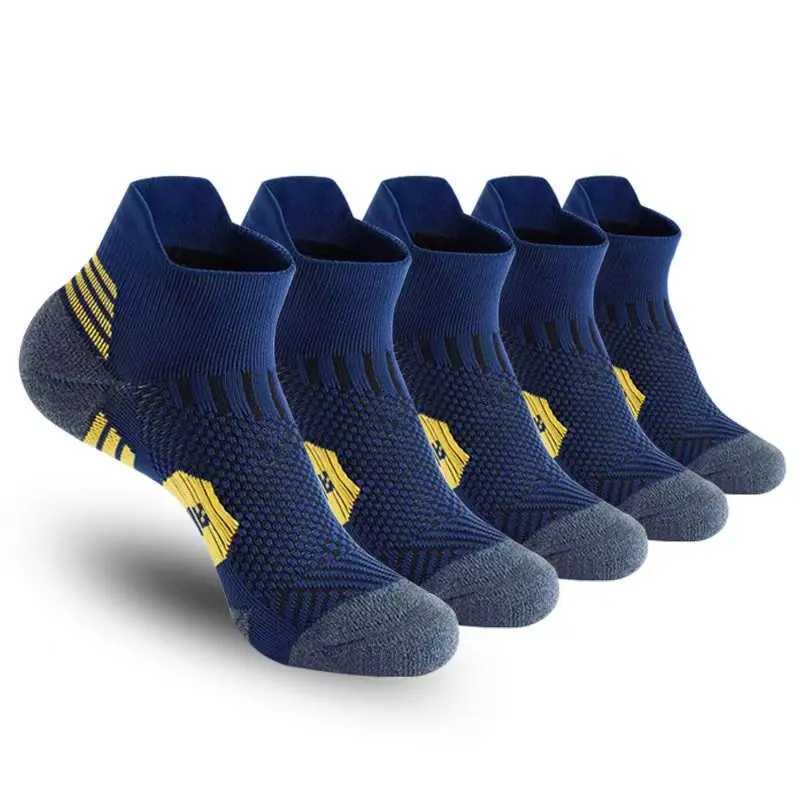 3 Pairs Professional MENS Sports Socks Outdoor Running Fitness Climbing Thick Quick Drying Towel Short Socks for Men 39-45 Z250610
