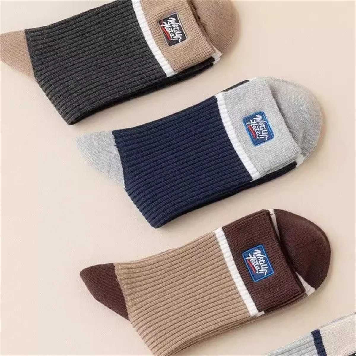 Dreamlikelin 5Pairs/lot Mens Autumn Winter Socks Harajuku Streetwear Men Breathable Sports Socks Trendy Middle Tube Socks Z250610