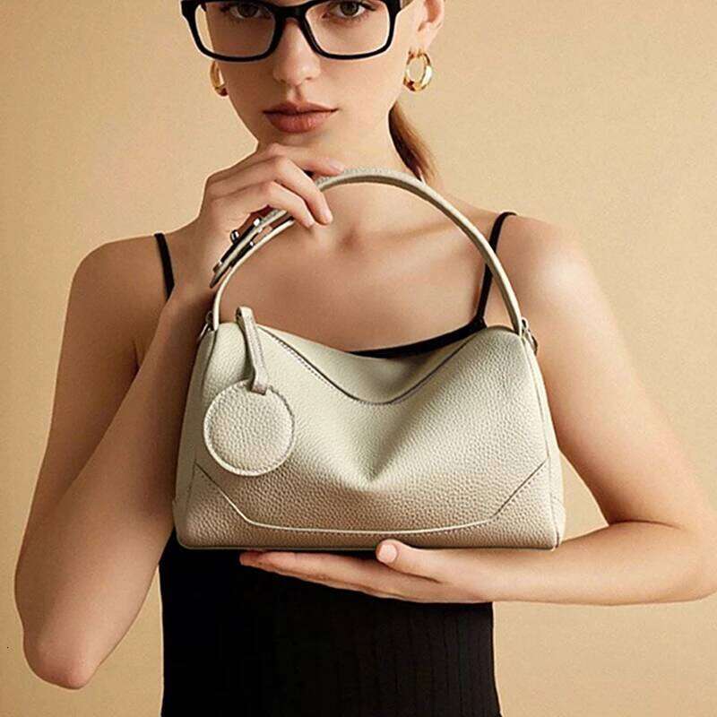 Hifashion Cowhide Genuine Leather Pillow Small Shoulder Bags For Women 2025 Trend Designer Crossbody Purses Tote Ladies Handbags