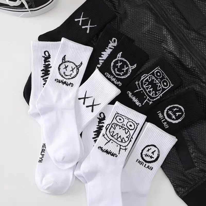 1Pc Mens Mid-calf Socks Couples Trendy Hip-hop Street Skateboarding Basketball And Sports Socks Z250610