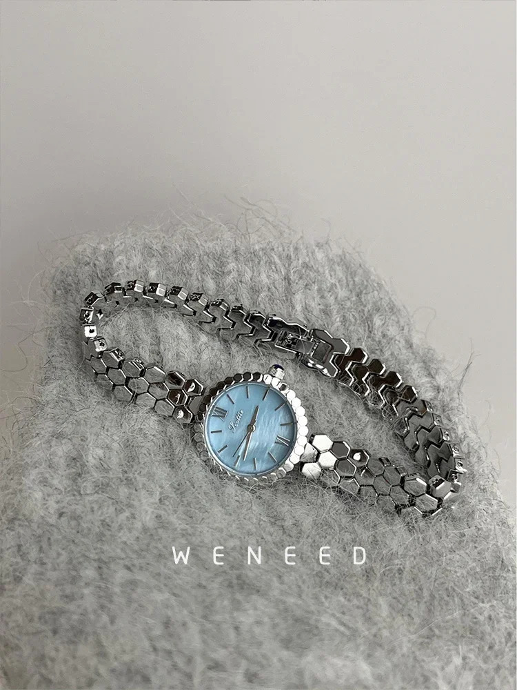 Womens Watch Silver Case Temperament Vintage Elegant Bracelet Belt Japanese Quartz Movement Gift for Lovers 250606