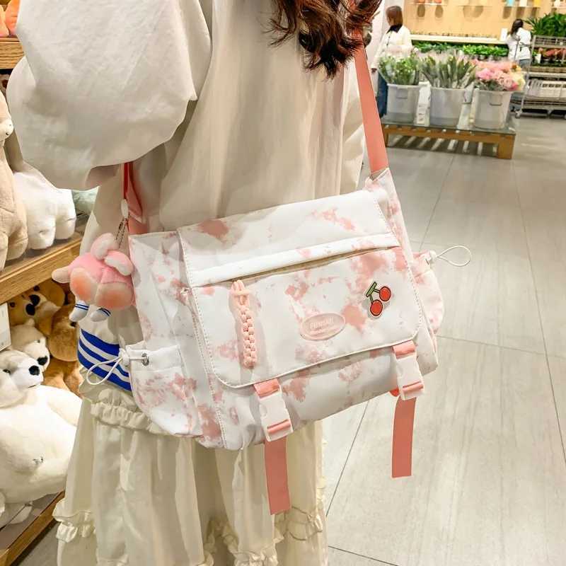 FAshionable and Trendy Canvas Color Blocked New Mailman Bag Large Capacity Student Trendy Work Commuting Crossbody BagXJ250610