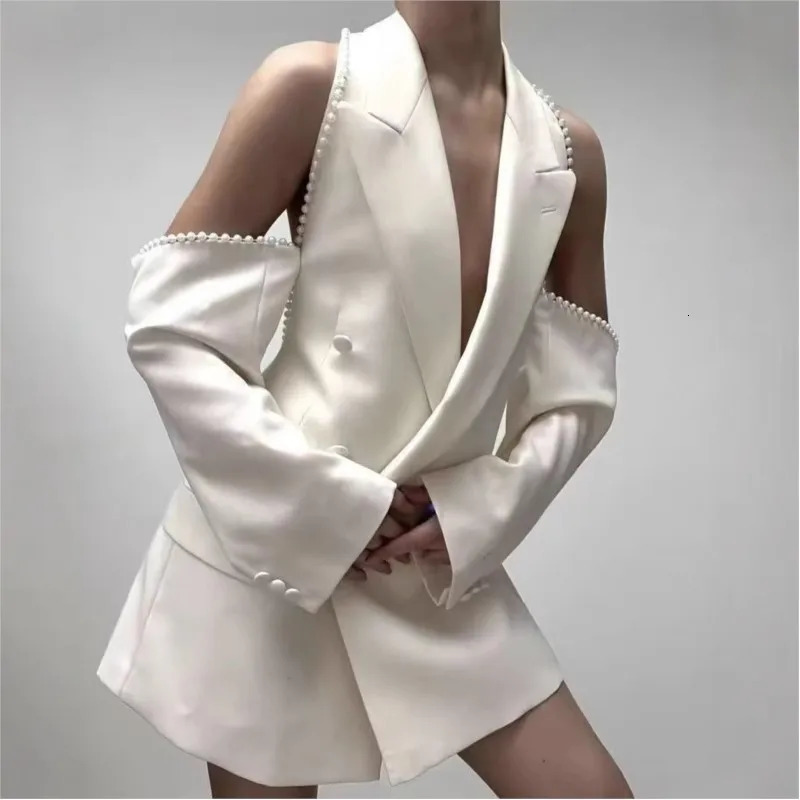 2005 Womens Sexy White Suits Spring Fall Offshoulder Beaded Sleeves Deep Vneck Fashion Suit Jacket For Women Streetwear 250610