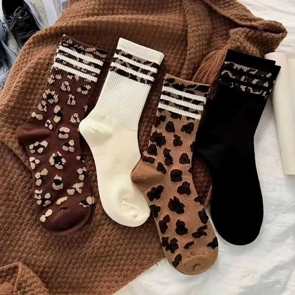 4 Pairs Women Leopard Socks Cotton Sports Socks Y2k Student Socks White Lolita Harajuku Girl Funny Socks Z250610