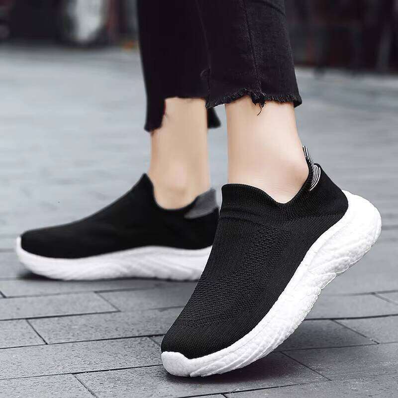 Hot Selling Cross-border Large Size Breathable Socks Ultra-light Casual Couple Sports Shoes