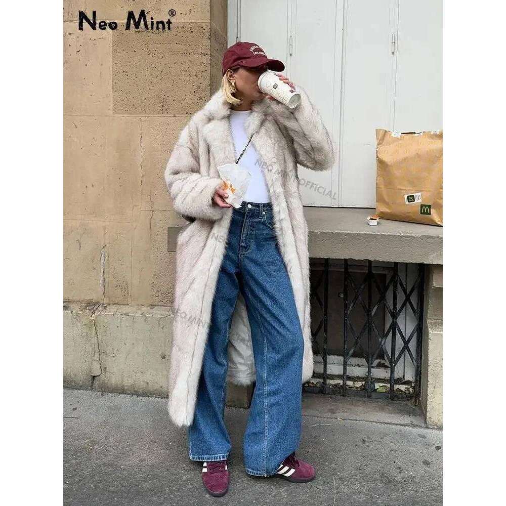 Neo Mint 2024 Winter Warm Fluffy Gradient Eco Jacket Women Long Faux Fox Fur Coat Street Furry Outerwear Overcoat