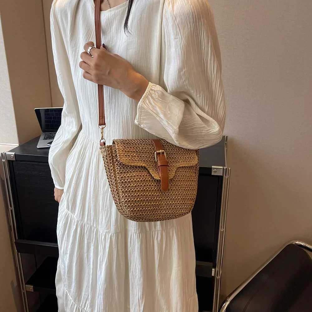 Women Summer Hand-Woven Handbags Casual Beach Shoulder Crossbody Bags Small Mobile Phone Purse Ladies Messenger BagsXJ250610