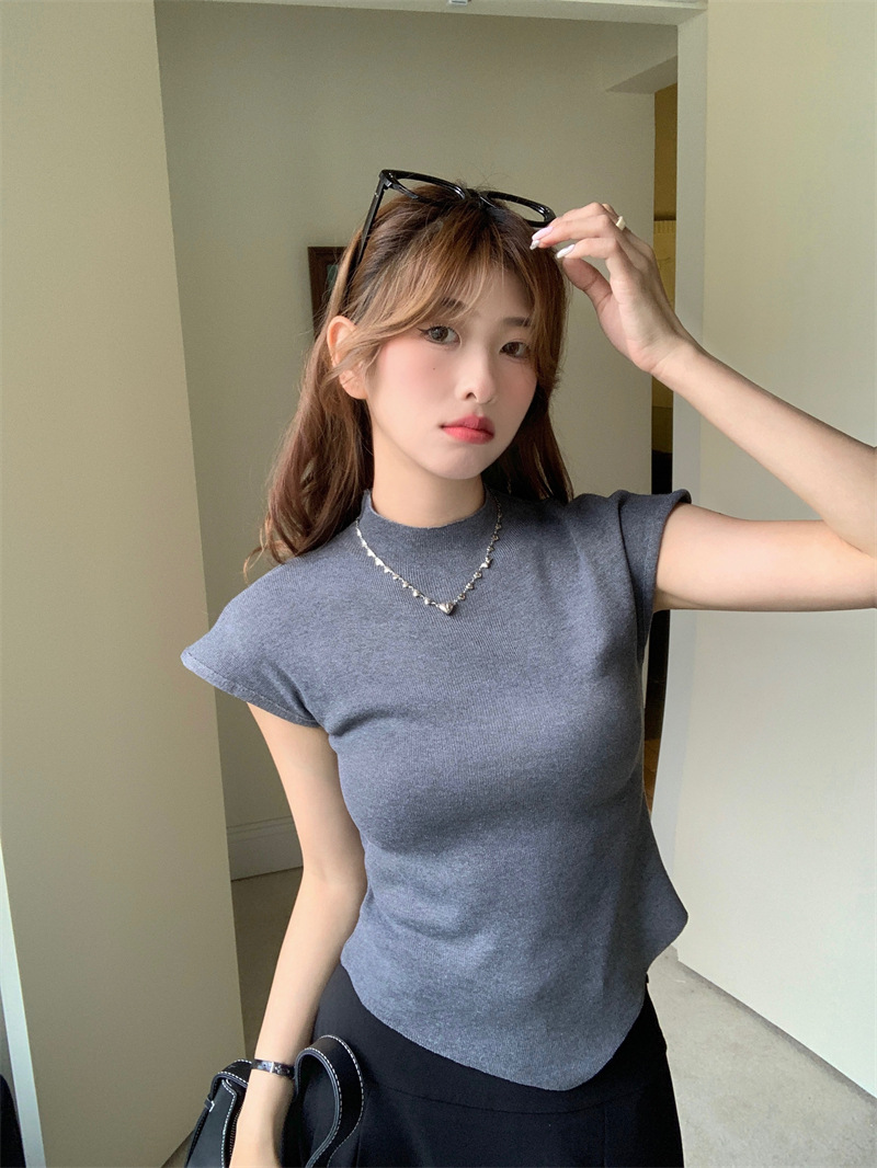XR66 Women's summer new retro slim fit irregular knitted bottoming top
