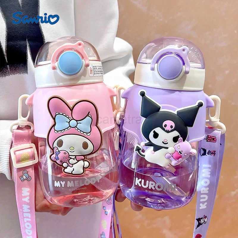 Sanrio 690ml Sanrio Large Capacity Water Bottle Cinnamoroll Kuromi My Melody Portable Straw Water Cup for Outdoor Sports FitnessXJ2542