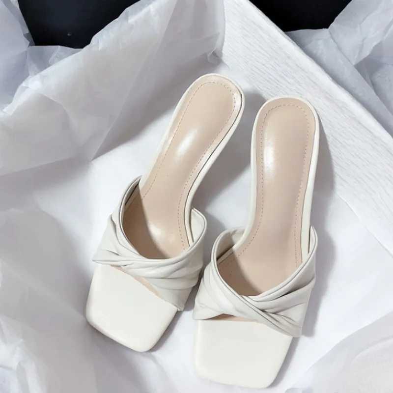 Fi Summer Women Shoes New Handmade Square Open Toe High Heels Outdoor Fi Slippers Apricot XJ250610