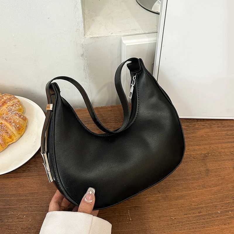Fashion PU Leather Underarm Bags Women Clutch Handbags Single Shoulder Bag Ladies Trendy Simple Hobos Bag Female Totes XJ250610