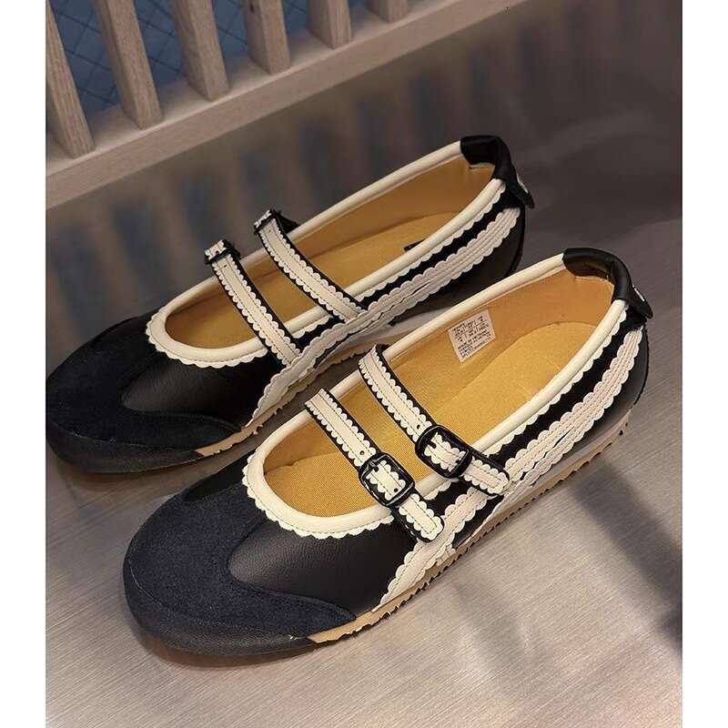High-End Custom Versatile Sweet Round new Toe Velcro Ballet For Women 2025 New Niche Sports Mary Jane Shoes
