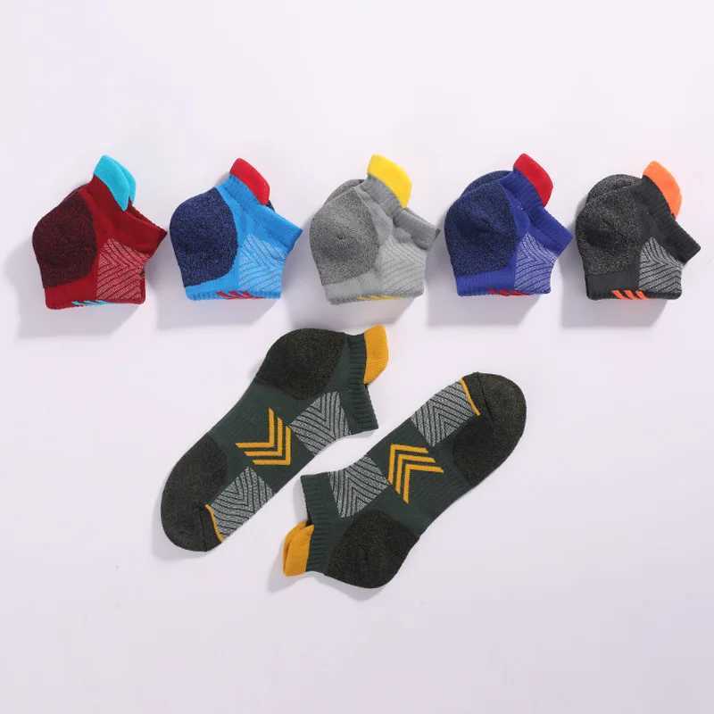 High quality Thickened Mens Socks Breathable Invisible Short Socks Casual Combed Cotton Sports Running Boat Socks for All-Day Z250610