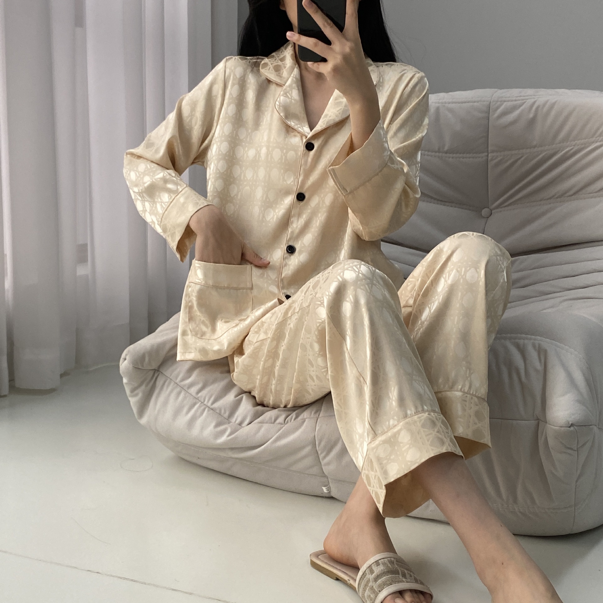 B921-Home wear women's pajamas women's summer ice silk pajamas women's spring and autumn summer pajamas