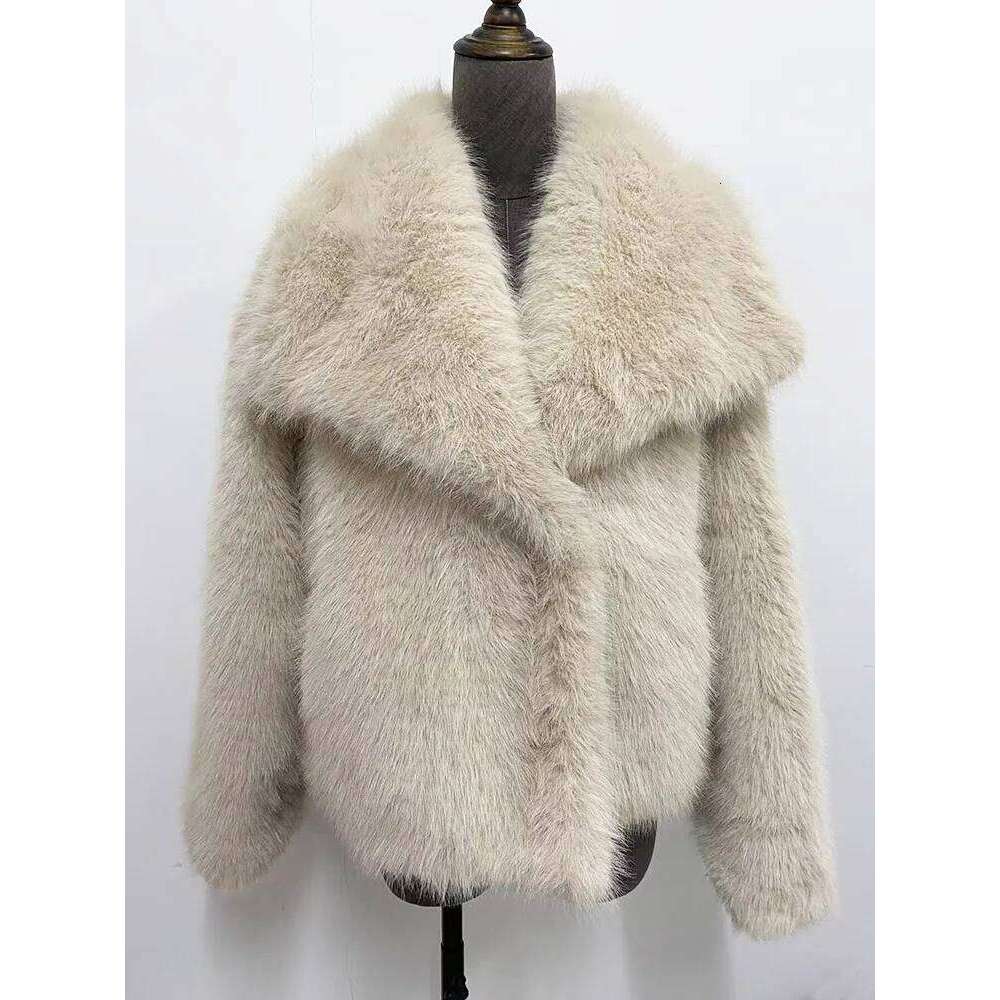 ZADORIN Fashion Oversized Turn Down Collar Fluffy Coat Vintage Faux Fur Jacket Coats Winter Clothes Women 2025