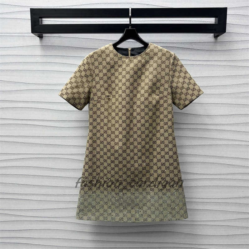 Basic & Casual Luxury Dresses Designer Summer New High-End Jacquard Slimming Elegant Short Sleeve Dress Round Neck Fashion EZC0