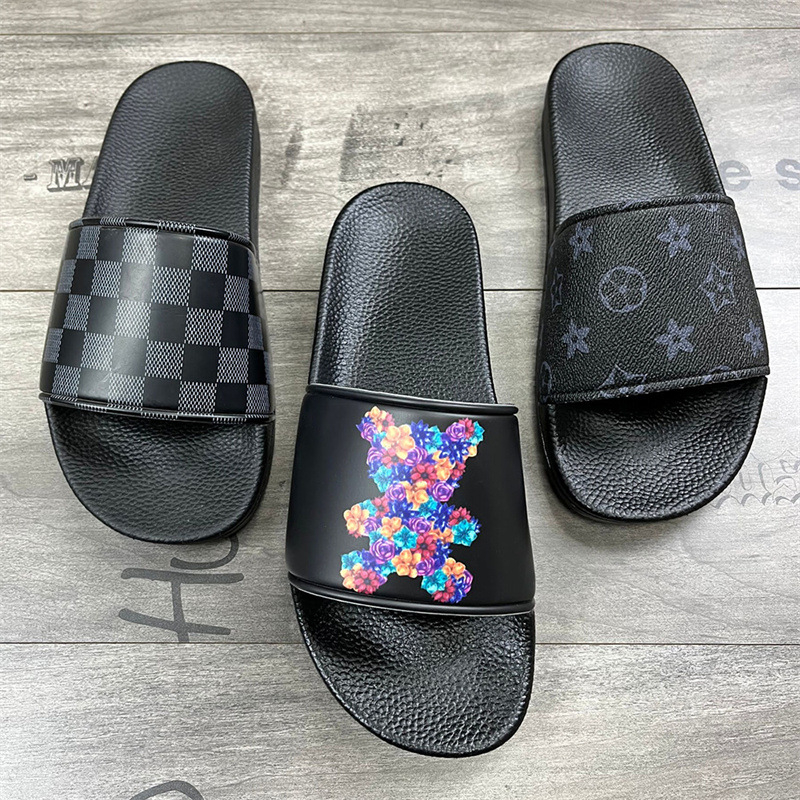 hot free shipping Designer Shoes for men outdoor sliders indoor summer slippers sport beach shoes classic womans casual vintage Scuffs black