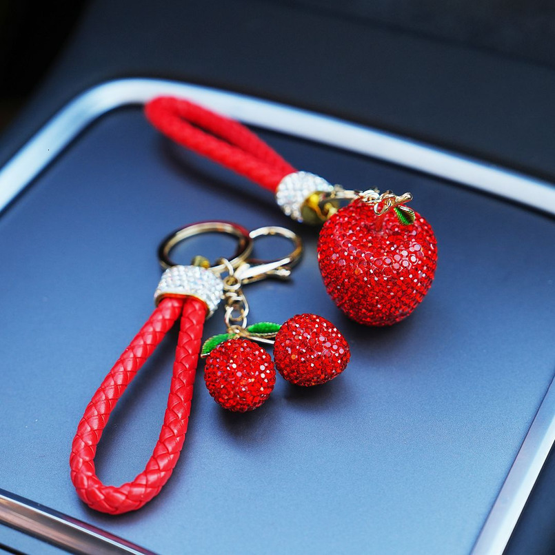 Fashionable, shiny and diamond-encrusted apple and cherry keychain, hand set with water diamonds, car keychain ring, bag pendant, decorative birthday 