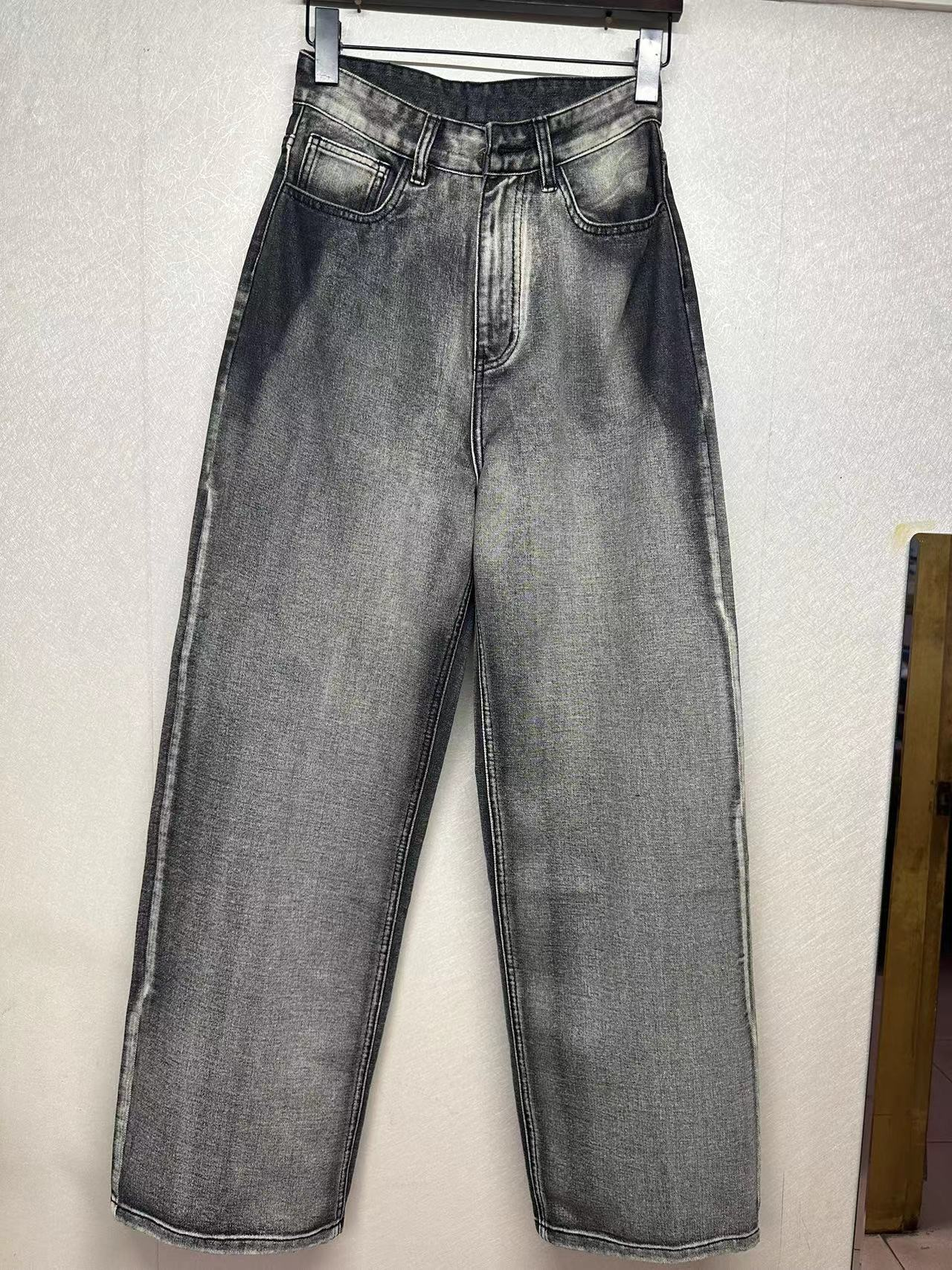 Factory customized wholesale vintage washed ripped wide leg denim pants 23-0108