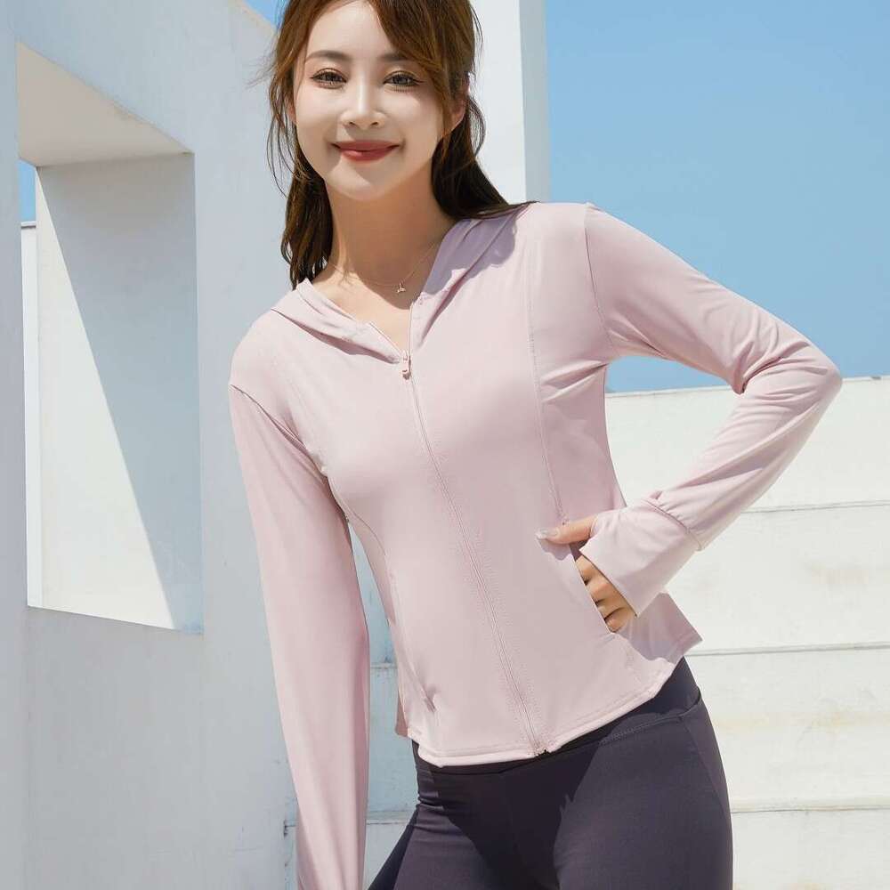 Designer Clothing 2025 Selected Celebrity Style Slim Fit Jacket UV Coat Summer Breathable 2025 New Women's Sun Protection Clothing