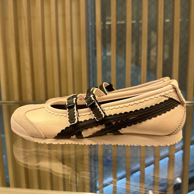 High-End Custom Versatile Sweet Round new Toe Velcro Ballet For Women 2025 New Niche Sports Mary Jane Shoes