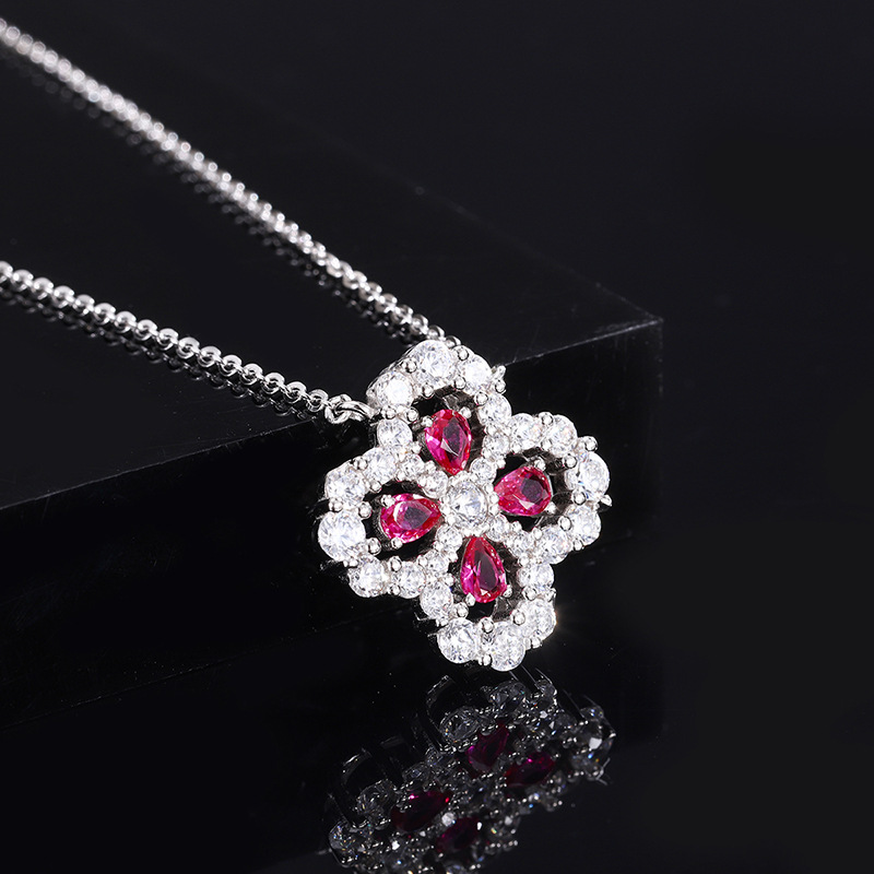 S925 Silver Faux Pigeon Blood Ruby Full Diamond Four-Leaf Clover Pendant Necklace, Exquisite Fashion Design, Perfect Women's Jewelry Collection