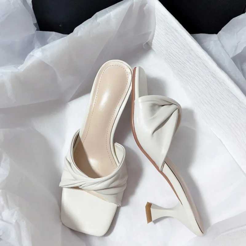 Fi Summer Women Shoes New Handmade Square Open Toe High Heels Outdoor Fi Slippers Apricot XJ250610