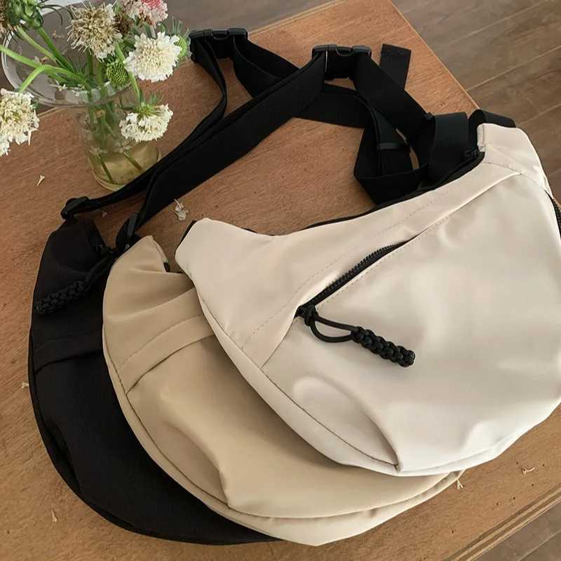 Large Capacity Nylon Crossbody Bags New Casual and Versatile Commuting Shoulder Bag Lightweight Sports Crossbody Hobos BagXJ250610