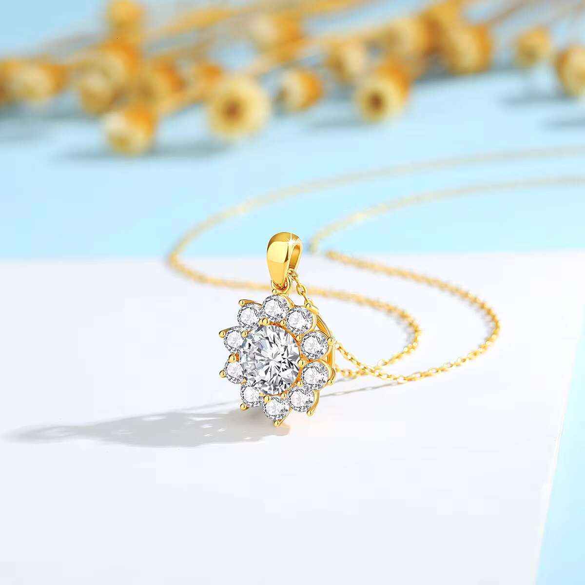 Classic Royal Jewelry Woman Engagement Sunflower 0.5 1 2 ct Moissanite Pendant 18K Gold 5D Necklace
